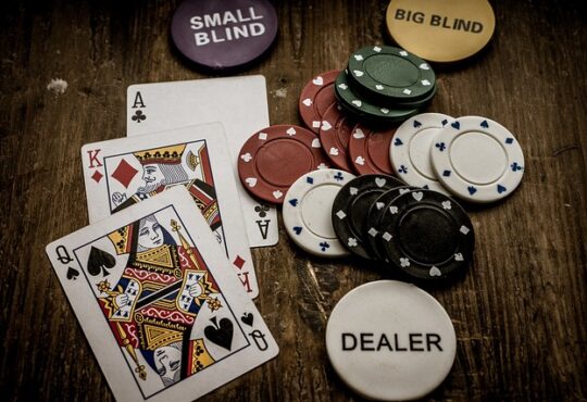 Cp7rL0.gambling-4178457-640