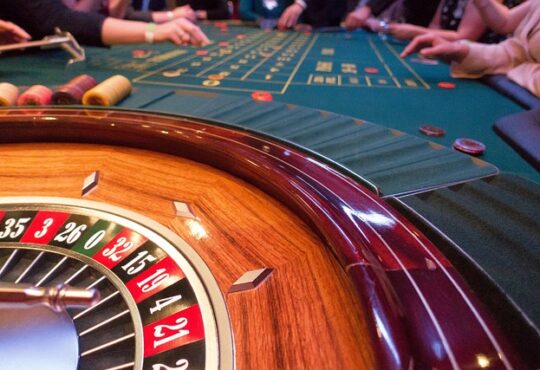 Cpaz8Y.game-bank-1003151-640