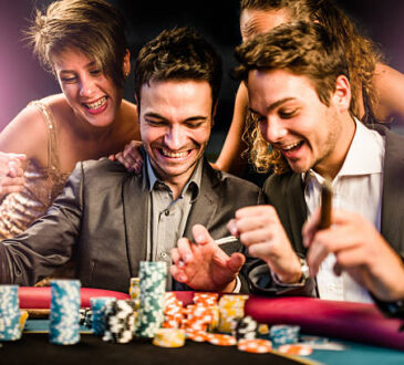 kisses by the luck at poker