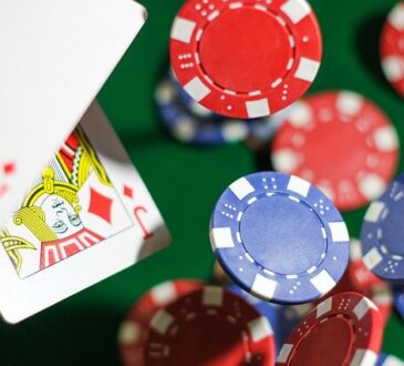poker-chips-5623768-640